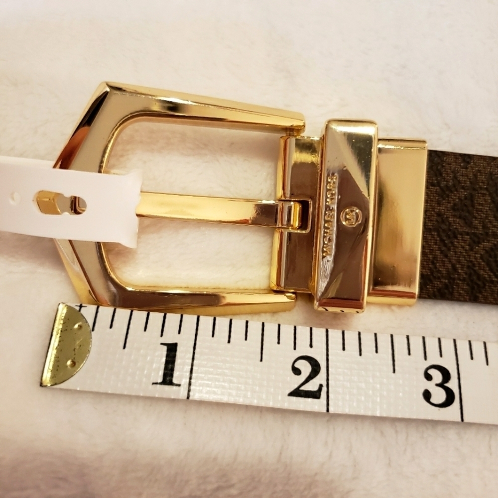 Michael Kors Reversible Genuine Leather Belt - Picture 11 of 11